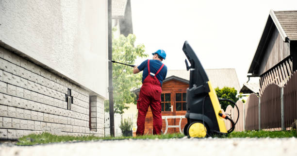 Best Commercial Pressure Washing  in Campbell, FL